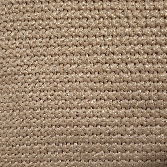 White House Black Market cream sweater size small - Picture 5 of 6